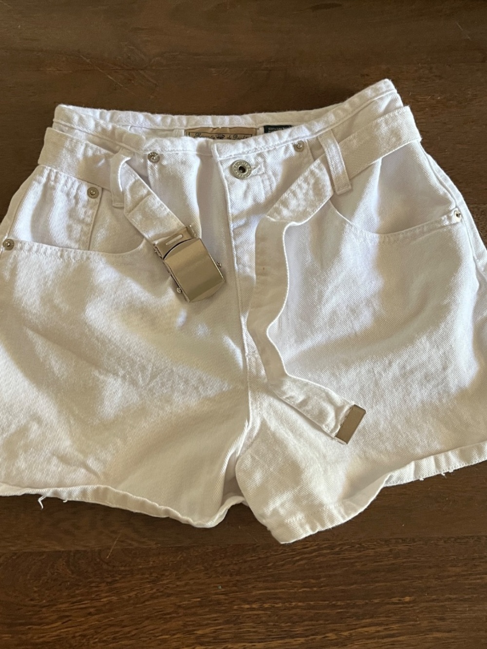 Vintage 1980s Express Jeans White Shorts with Belt Size 3/4